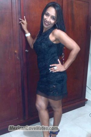 150100 - Sandra Age: 53 - Colombia