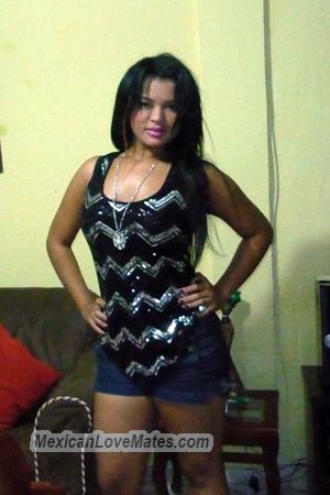 150273 - Yislaine Age: 34 - Colombia