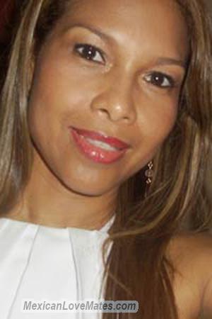 152336 - Martha Luz Age: 55 - Colombia