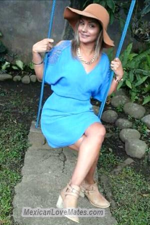 167639 - Michelle Age: 45 - Costa Rica