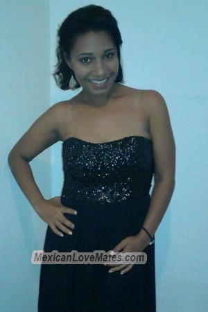 170006 - Glenny Age: 36 - Dominican Republic