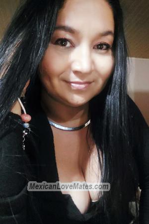 180087 - Patricia Age: 45 - Costa Rica