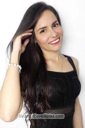 185868 - Doris Age: 47 - Colombia