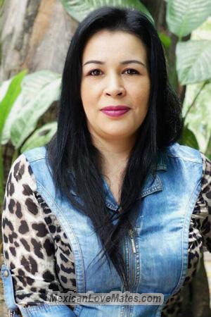 191153 - Sandra Age: 45 - Colombia