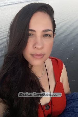 196165 - Ruth Age: 43 - Costa Rica