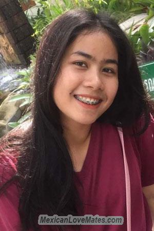 200436 - Duangkaeo Age: 25 - Thailand