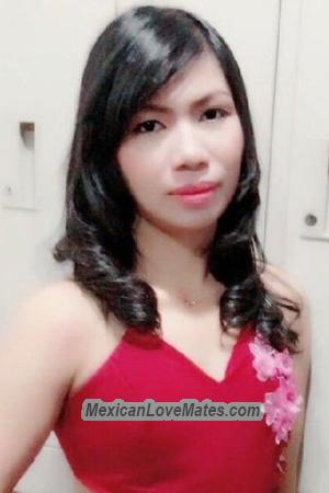 200469 - Nipaporn Age: 42 - Thailand