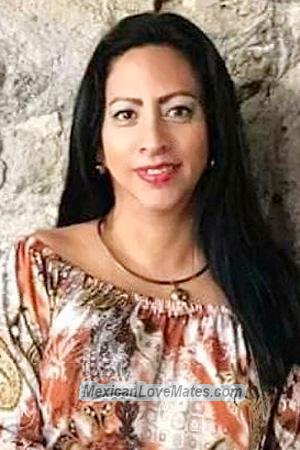 205108 - Shirley Age: 56 - Costa Rica