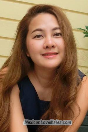 205597 - Ariyaporn Age: 41 - Thailand