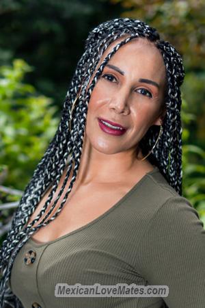 206700 - Luz Age: 51 - Colombia