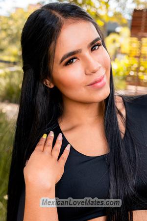 207041 - Katerine Age: 24 - Colombia