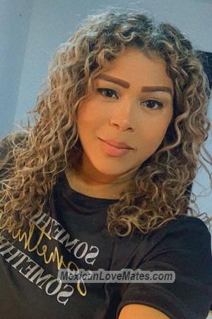 207419 - Adriana Age: 45 - Colombia