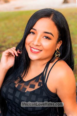 207504 - Sara Age: 25 - Colombia