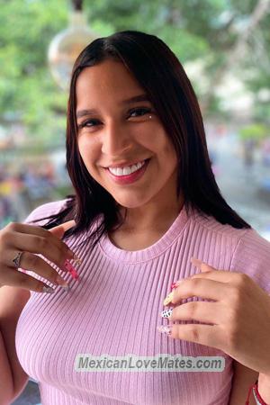 209663 - Yurani Age: 23 - Colombia