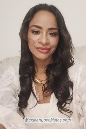 210303 - Jhoselin Age: 37 - Colombia