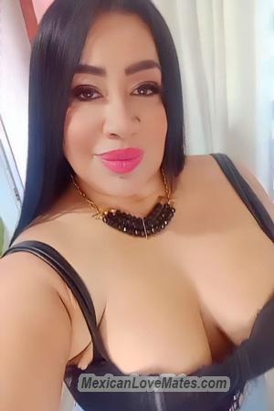 211375 - Olivia Age: 44 - Colombia