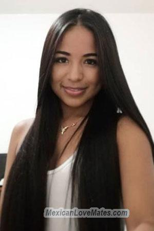 211709 - Maria Fernanda Age: 27 - Colombia