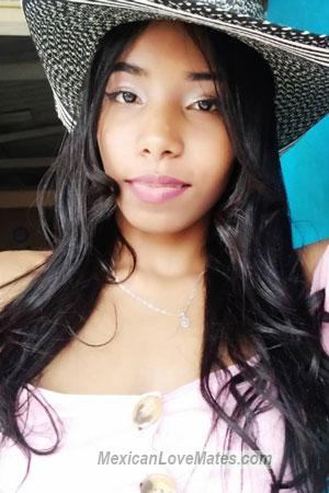 211717 - Ailin Age: 25 - Colombia