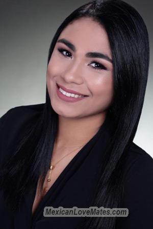 211770 - Daniela Age: 29 - Colombia