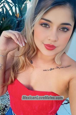 212147 - Valentina Age: 29 - Colombia