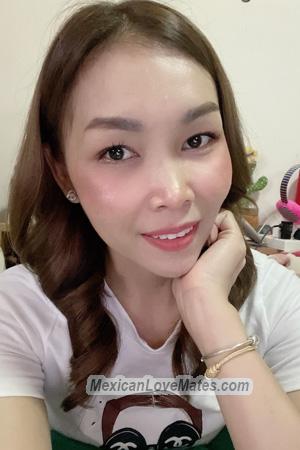 213052 - Chotipat Age: 43 - Thailand