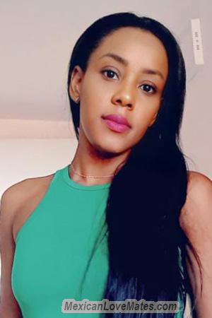 213619 - Giovanna Age: 39 - Colombia