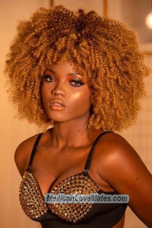 214573 - Solanyi Age: 22 - Colombia