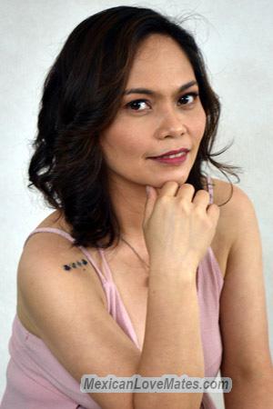 215032 - Mary Claire Age: 40 - Philippines