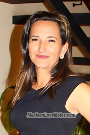 215112 - Anette Age: 50 - Costa Rica