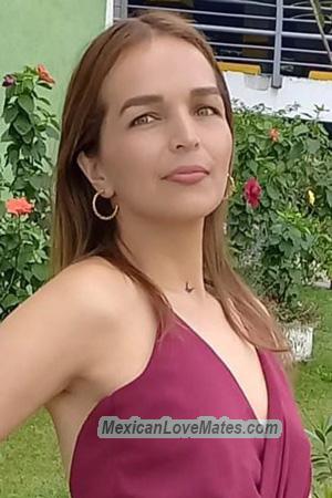 215386 - Jessica Age: 35 - Colombia