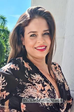 215456 - Diana Age: 41 - Colombia