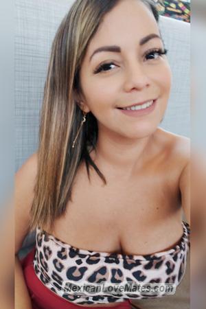 216020 - Yury Age: 40 - Costa Rica