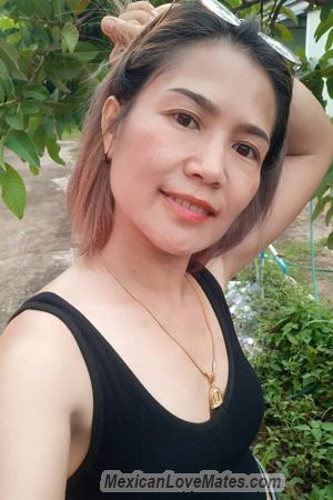 217367 - Kornkanok Age: 46 - Thailand