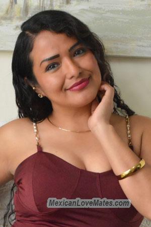 220405 - Lia Age: 40 - Peru