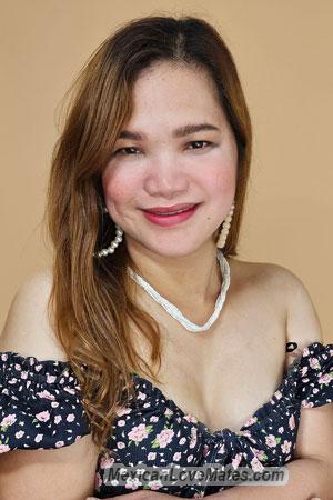 220453 - Glenda Age: 42 - Philippines