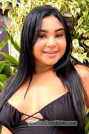 220847 - Yovanna Age: 23 - Colombia