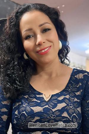 221243 - Mariela Age: 45 - Peru