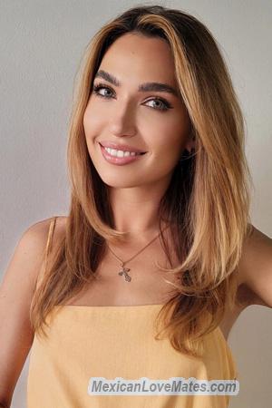 224026 - Elena Age: 37 - Ukraine