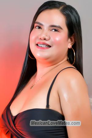 224305 - Rochielle Age: 27 - Philippines