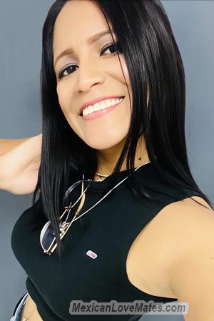 224513 - Carolina Age: 33 - Peru