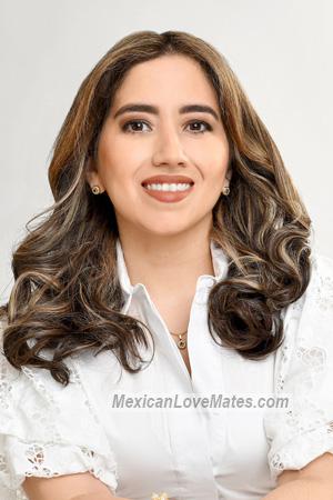 224727 - Laura Age: 38 - Colombia