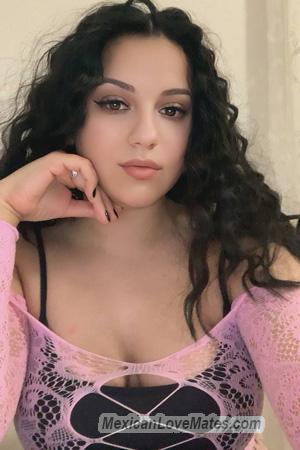 225417 - Alona Age: 26 - Ukraine