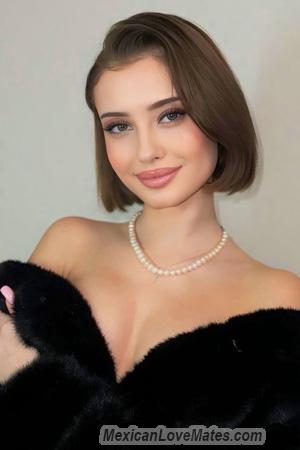 226376 - Yeva Age: 18 - Ukraine