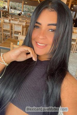 226398 - Yislaine Age: 34 - Colombia