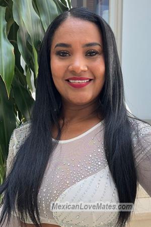 226518 - Paola Age: 40 - Colombia