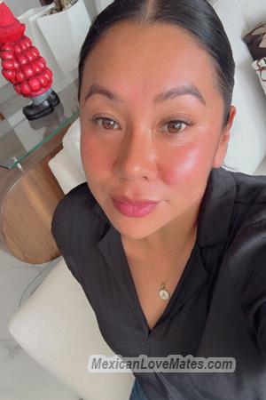 226632 - Astrit Citlali Age: 30 - Mexico