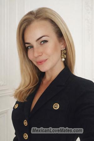 226952 - Vironika Age: 40 - Ukraine