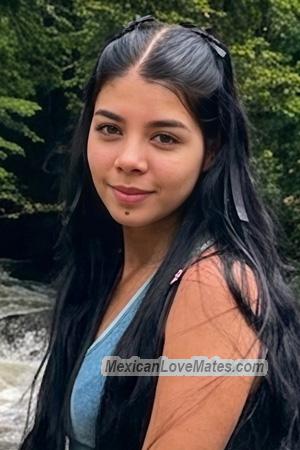 228483 - Valentina Age: 27 - Colombia