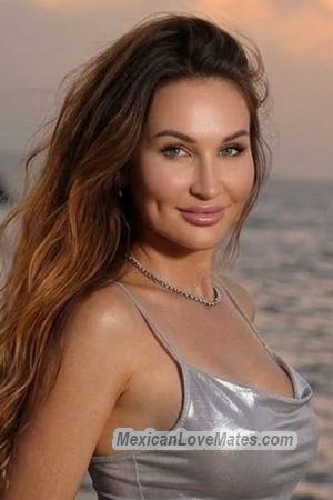 228729 - Viktoriia Age: 49 - Ukraine