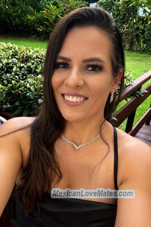 229070 - Ana Age: 34 - Costa Rica